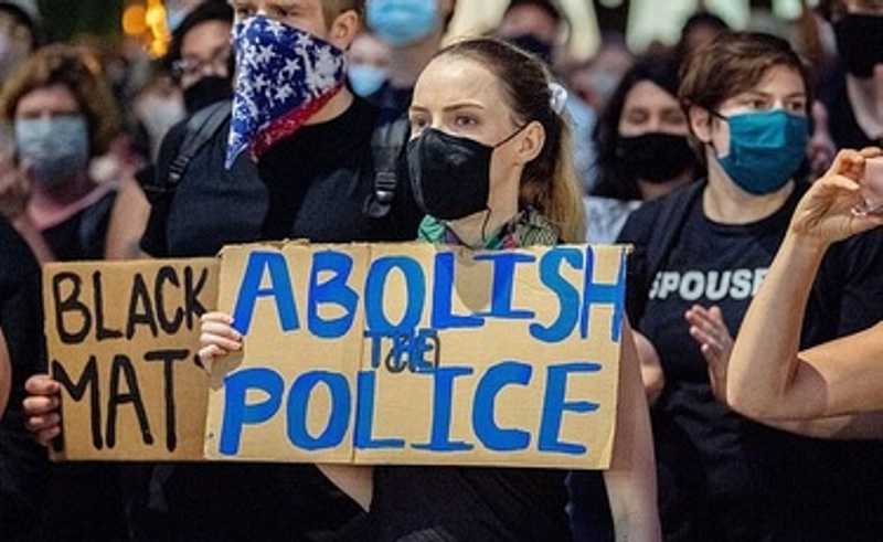 The War on Cops is not about Racism 4.8 (70)